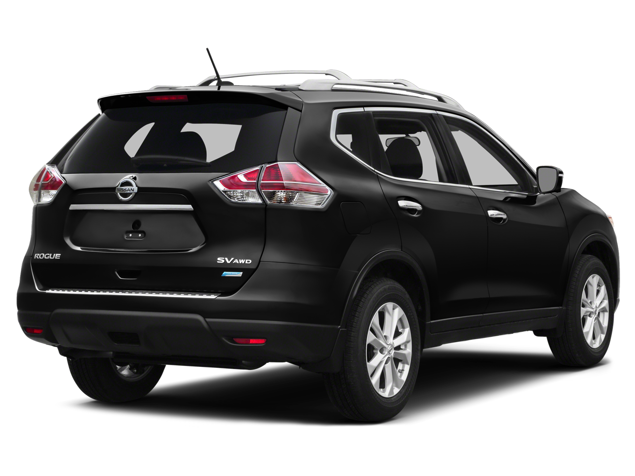 Used 2015 Nissan Rogue SV with VIN 5N1AT2MT7FC907925 for sale in Ravenna, OH