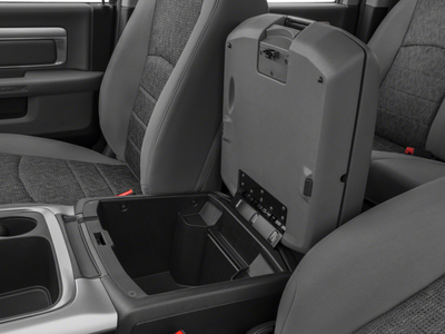 2017 RAM 2500 Big Horn Crew Cab 4x4 8' Box