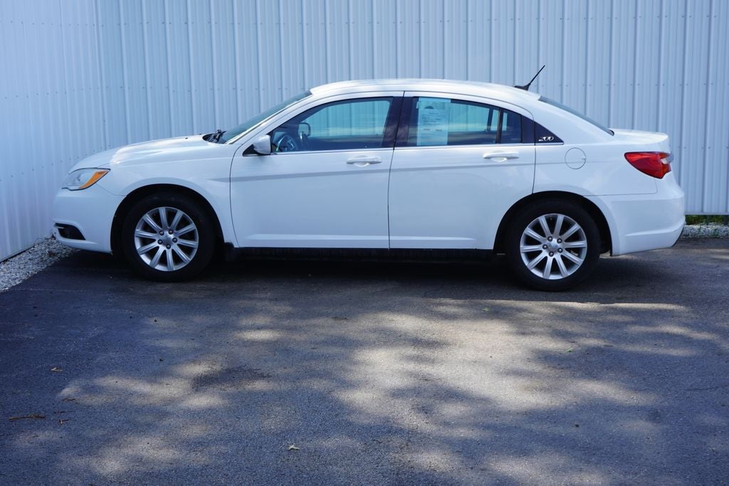 2013 Chrysler 200 Touring