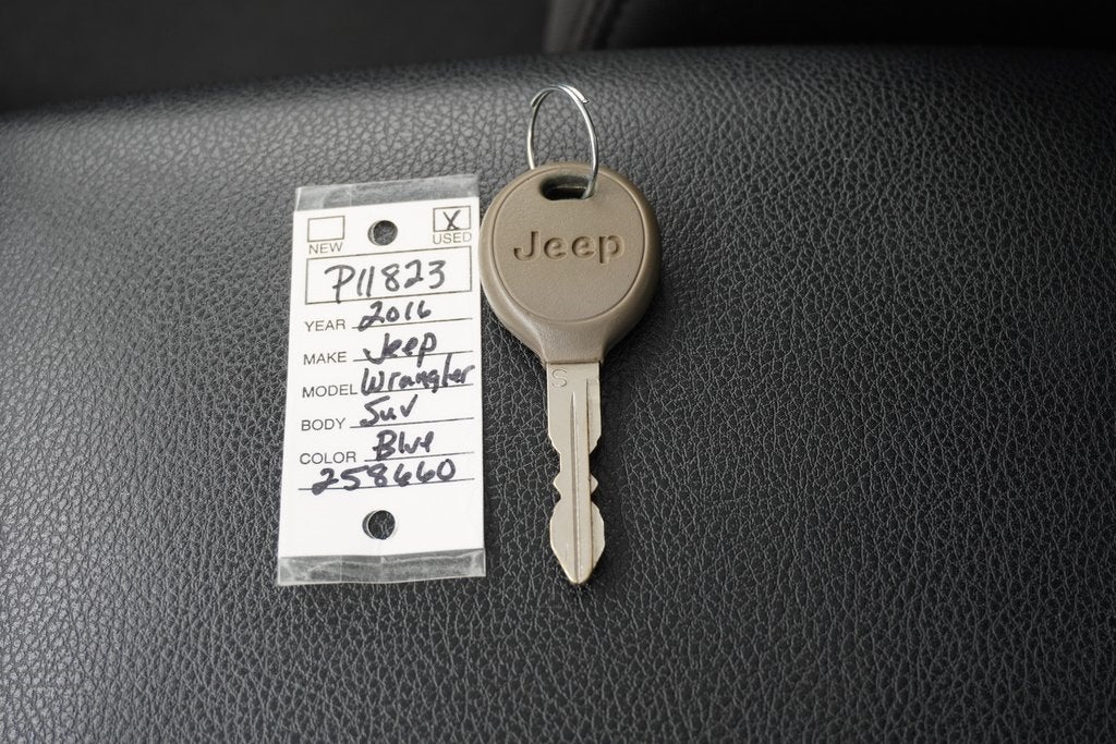 2016 Jeep Wrangler Sport