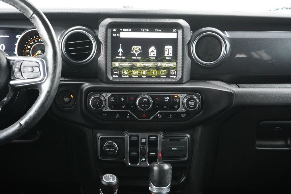 2023 Jeep Wrangler 4-Door Sahara Altitude 4x4