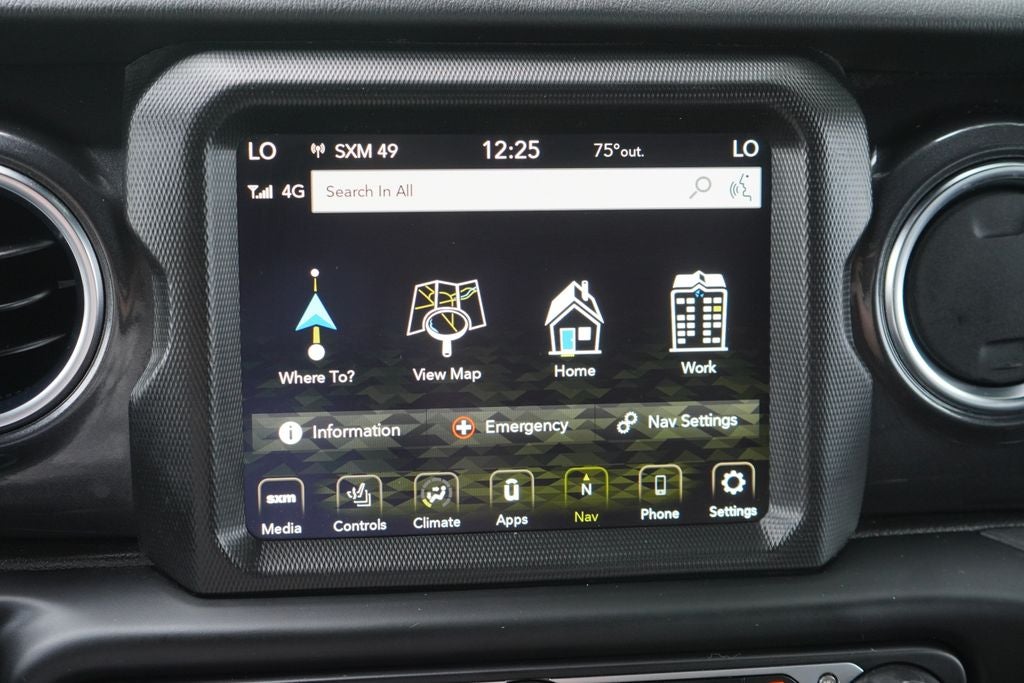 2023 Jeep Wrangler 4-Door Sahara Altitude 4x4
