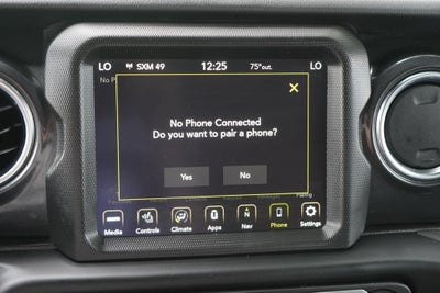 2023 Jeep Wrangler 4-Door Sahara Altitude 4x4