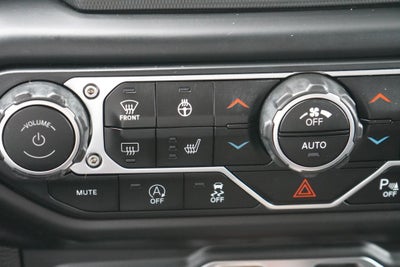2023 Jeep Wrangler 4-Door Sahara Altitude 4x4