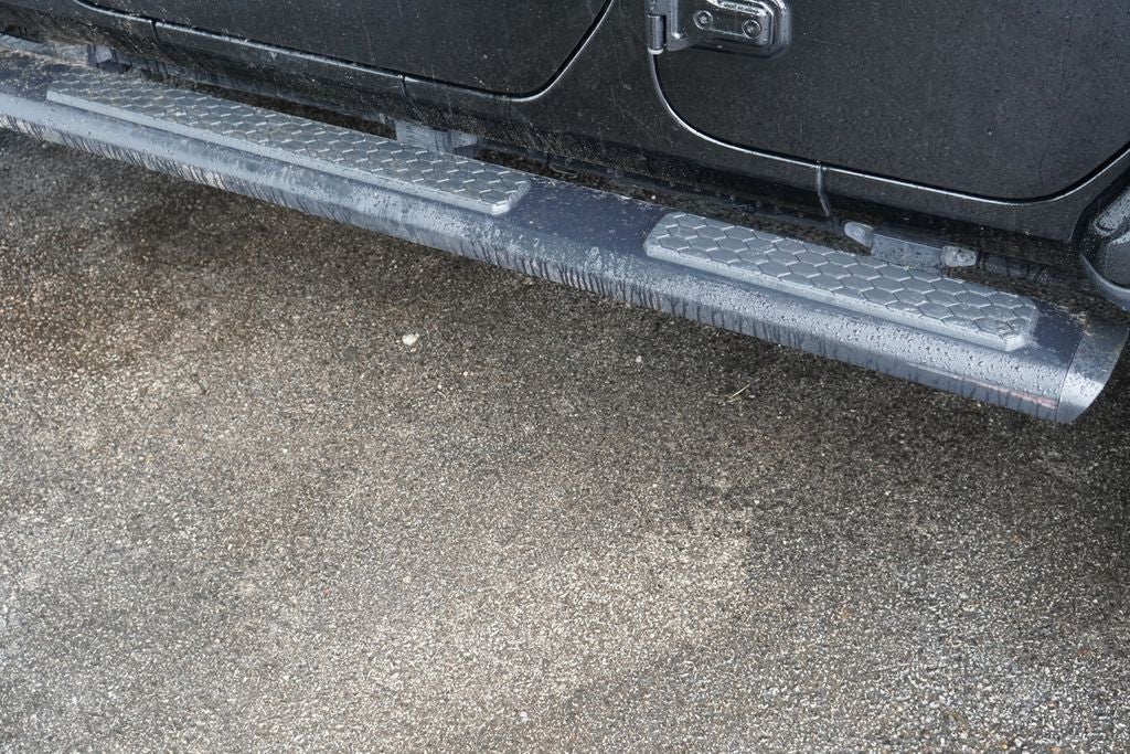 2023 Jeep Wrangler 4-Door Sahara Altitude 4x4