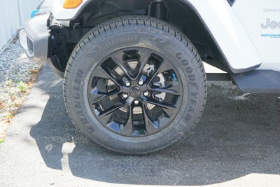 2022 Jeep Wrangler 4xe Unlimited Sahara 4x4
