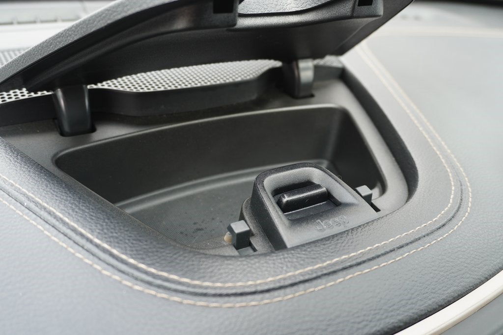 2016 Jeep Cherokee Altitude