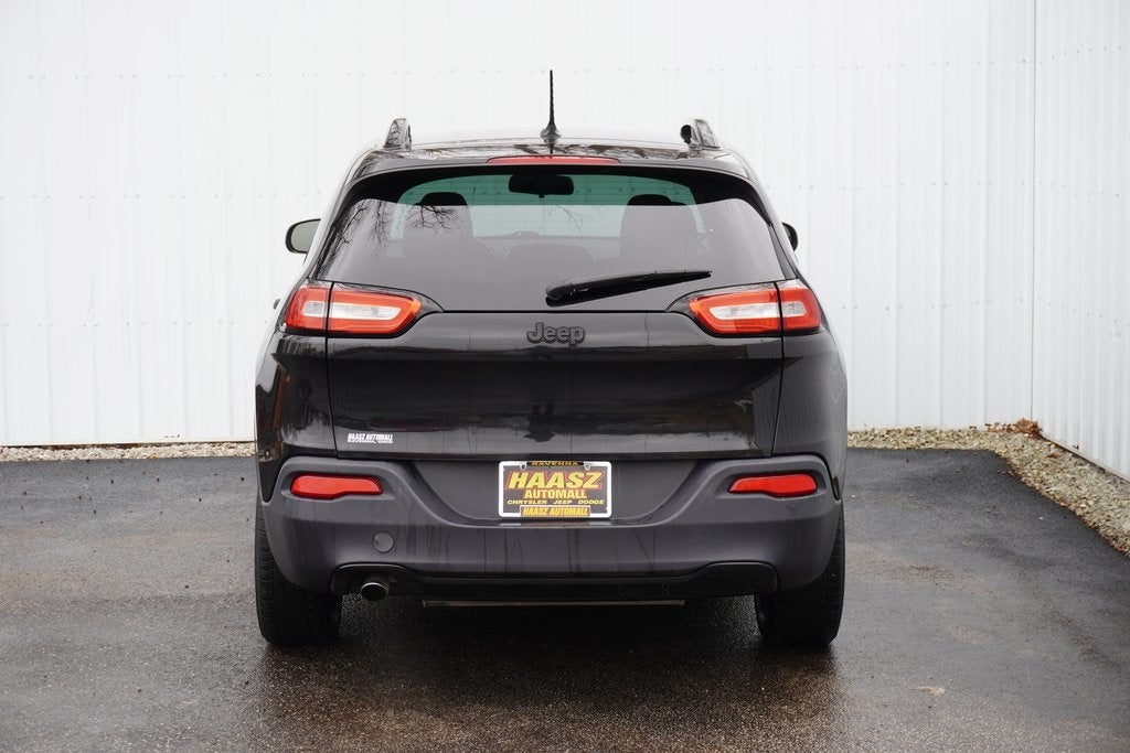 2016 Jeep Cherokee Altitude