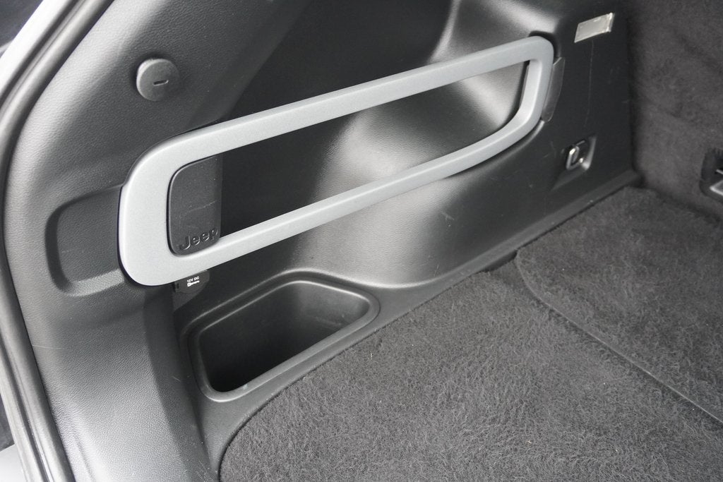 2016 Jeep Cherokee Altitude