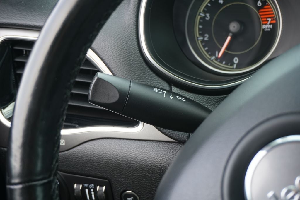 2020 Jeep Cherokee Limited FWD