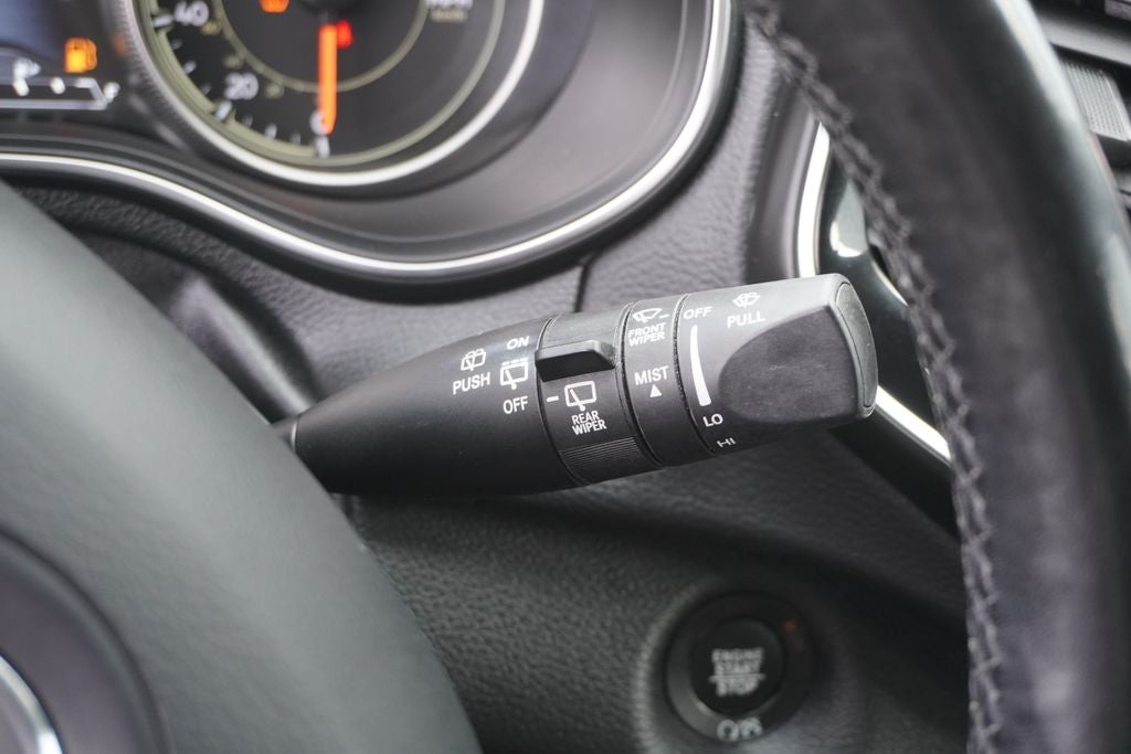 2020 Jeep Cherokee Limited FWD