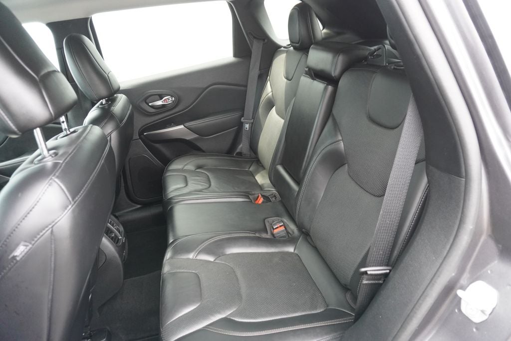 2020 Jeep Cherokee Limited FWD