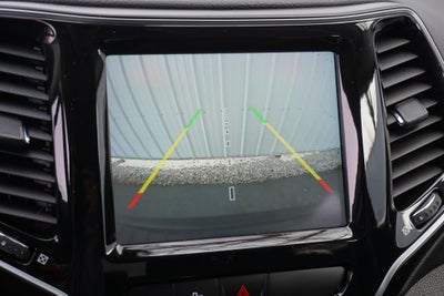 2020 Jeep Cherokee Limited FWD