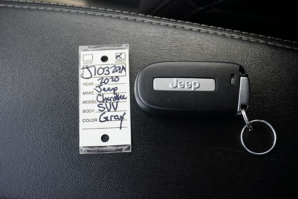 2020 Jeep Cherokee Limited FWD