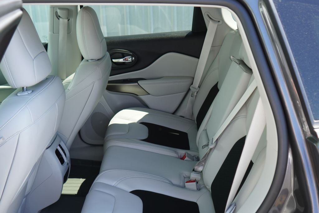 2020 Jeep Cherokee Latitude Plus FWD