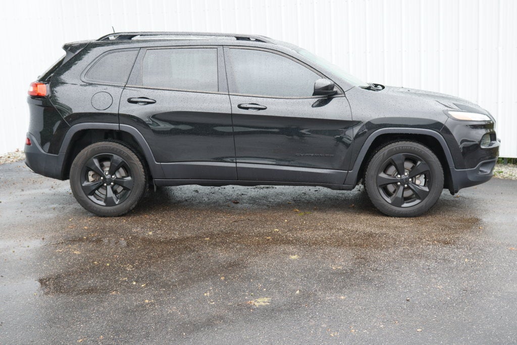 2016 Jeep Cherokee Altitude