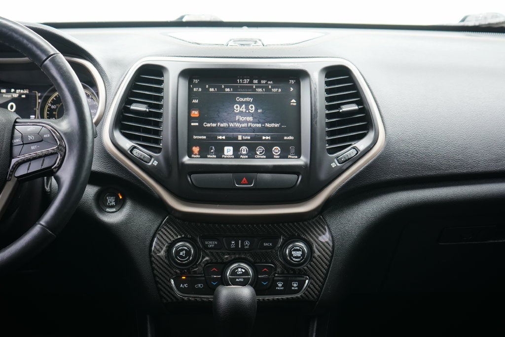 2016 Jeep Cherokee Altitude