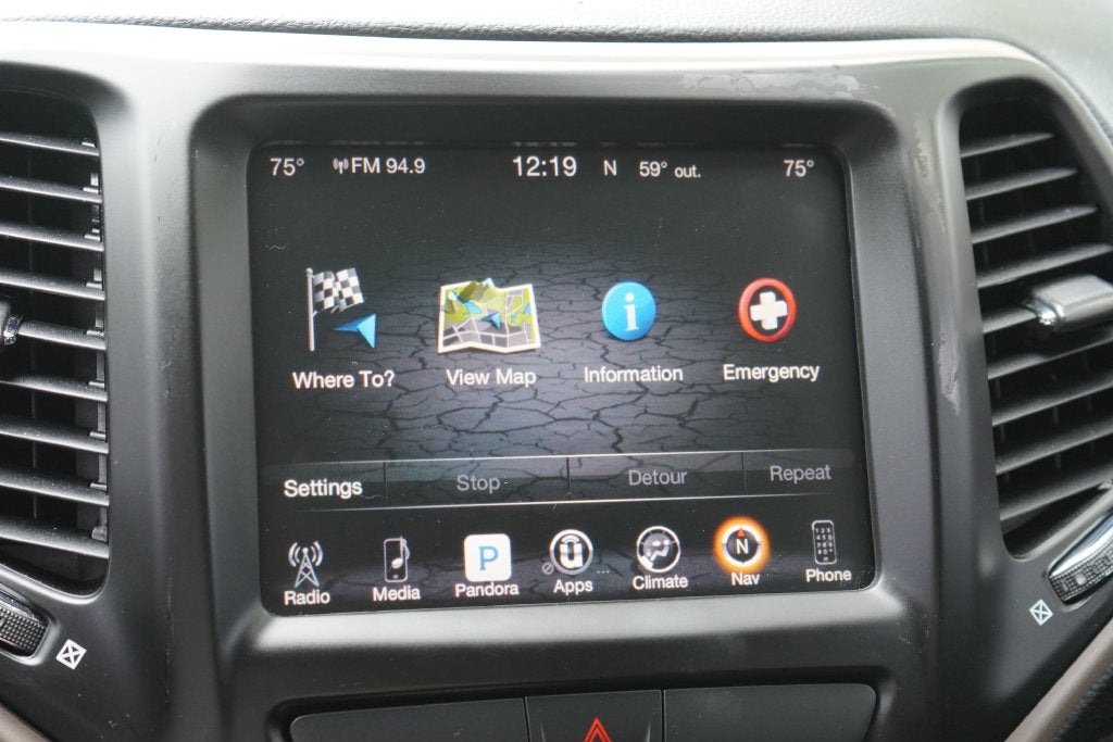2016 Jeep Cherokee Altitude