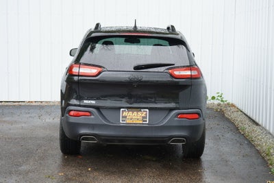 2016 Jeep Cherokee Altitude
