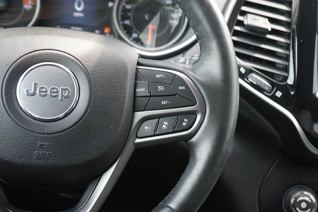 2019 Jeep Cherokee Overland 4x4