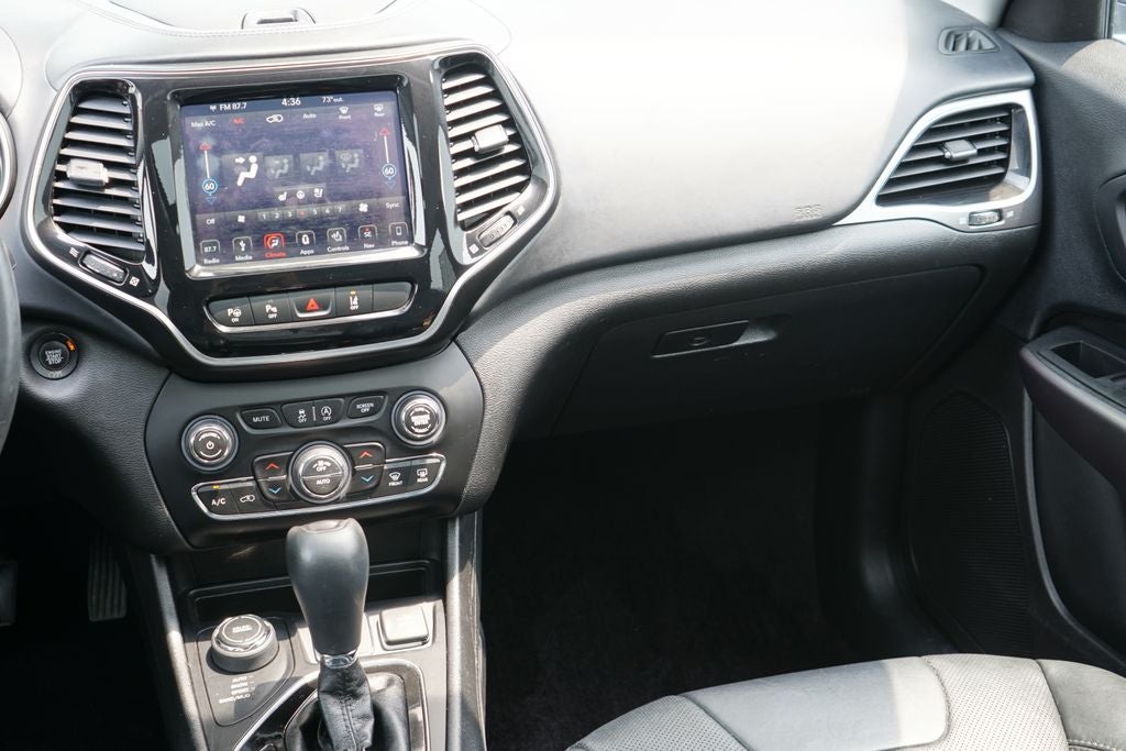 2019 Jeep Cherokee Overland 4x4
