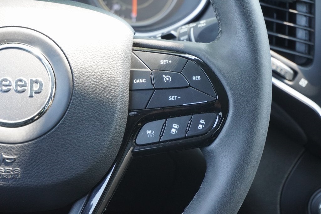 2023 Jeep Cherokee Altitude Lux 4x4