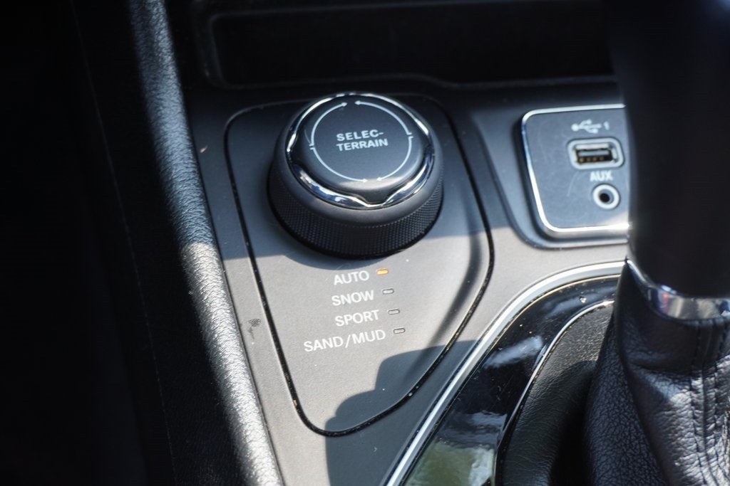 2023 Jeep Cherokee Altitude Lux 4x4