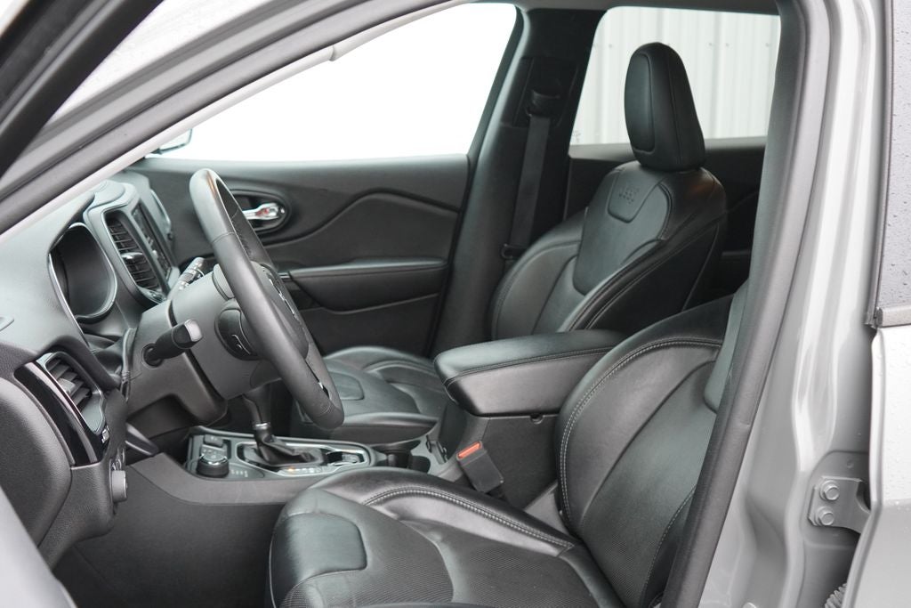 2023 Jeep Cherokee Altitude Lux 4x4