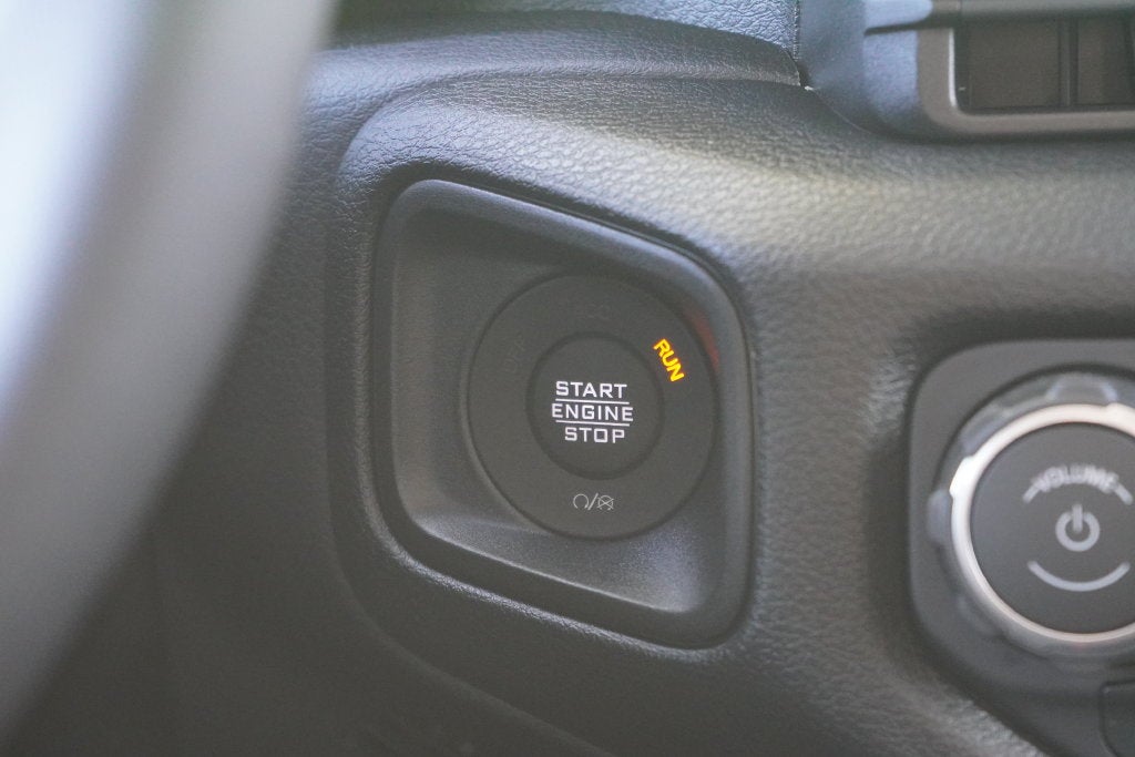 2027 Jeep Wrangler WRANGLER 4-DOOR SPORT S