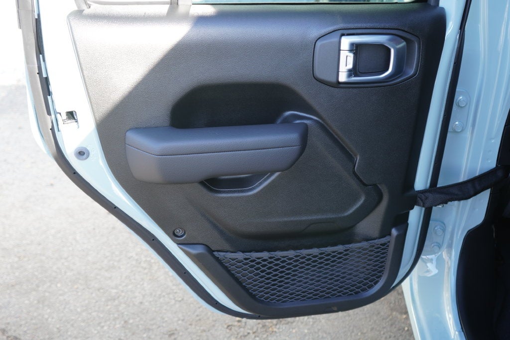 2027 Jeep Wrangler WRANGLER 4-DOOR SPORT S
