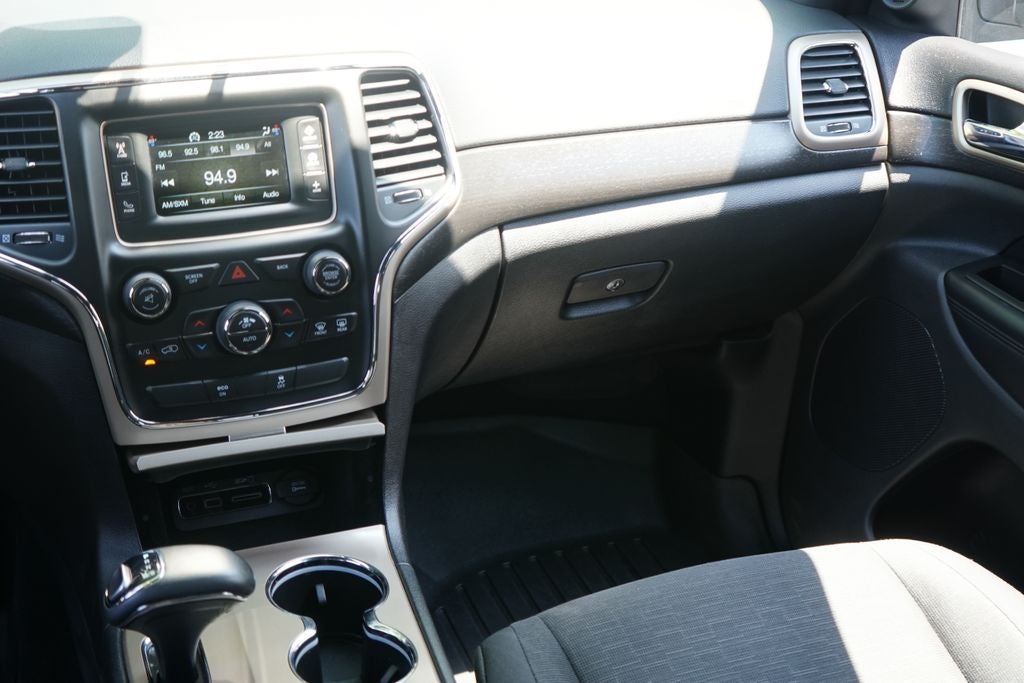 2015 Jeep Grand Cherokee Laredo