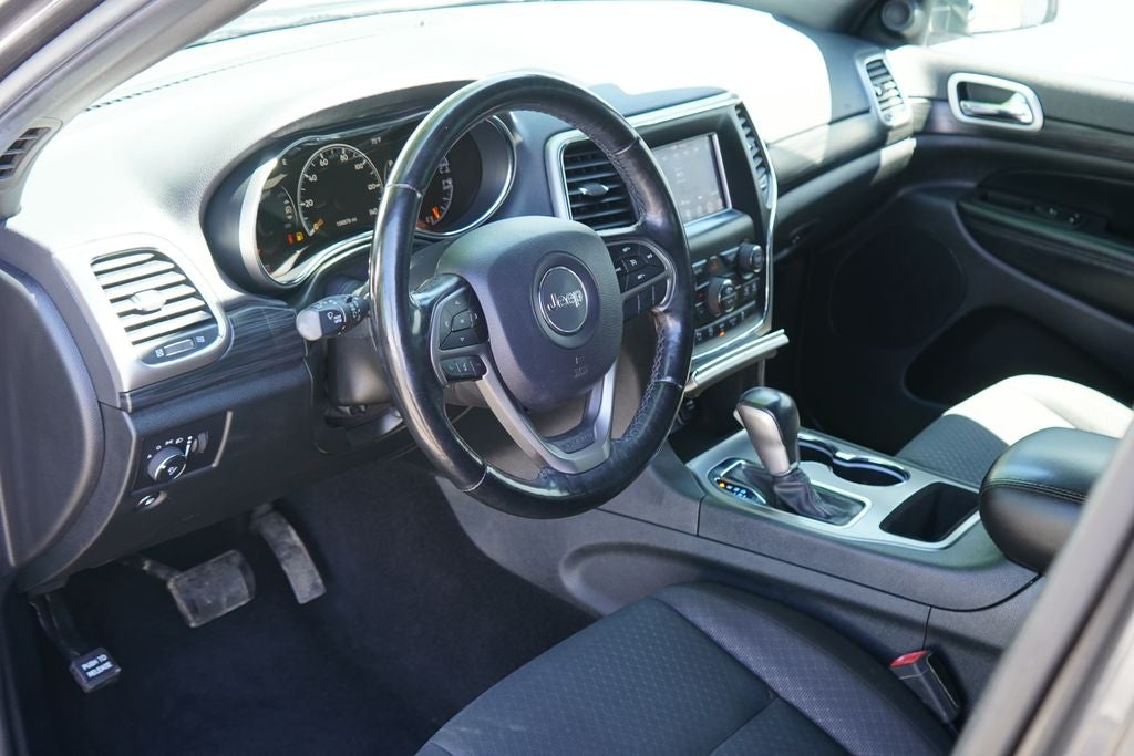 2020 Jeep Grand Cherokee Laredo E 4x4