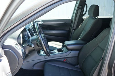 2020 Jeep Grand Cherokee Laredo E 4x4