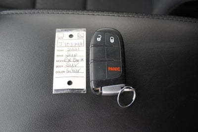 2021 Jeep Grand Cherokee Laredo E 4x4