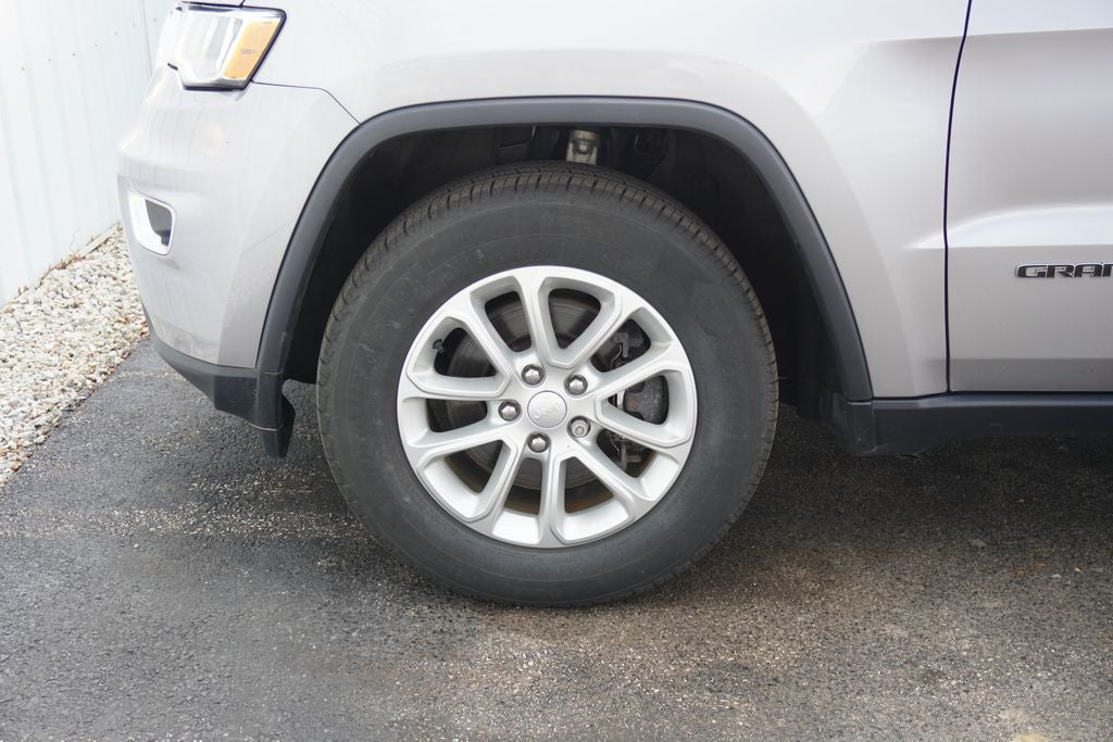 2021 Jeep Grand Cherokee Laredo E 4x4