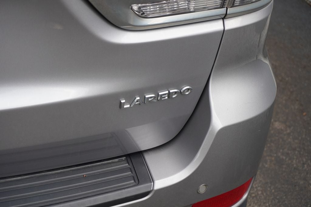 2021 Jeep Grand Cherokee Laredo E 4x4