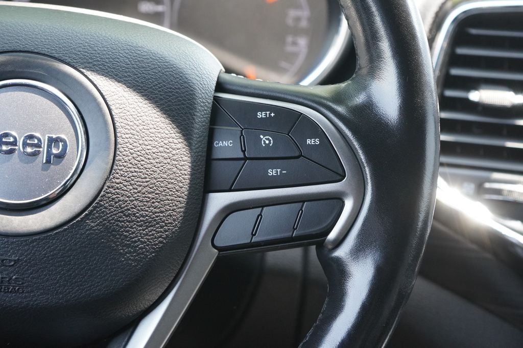 2021 Jeep Grand Cherokee Laredo X 4x4