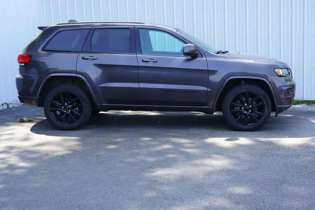 2021 Jeep Grand Cherokee Laredo X 4x4