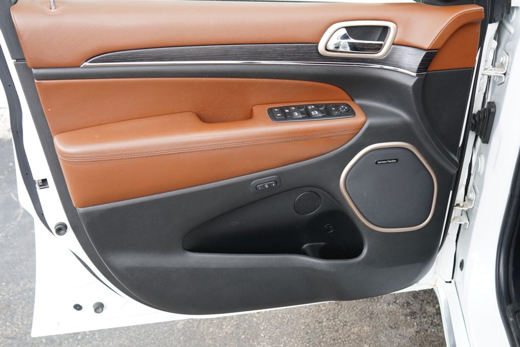 2016 Jeep Grand Cherokee Summit