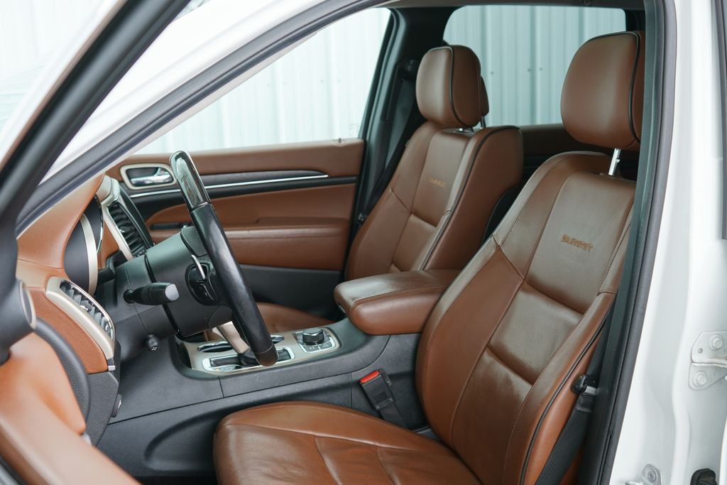 2016 Jeep Grand Cherokee Summit