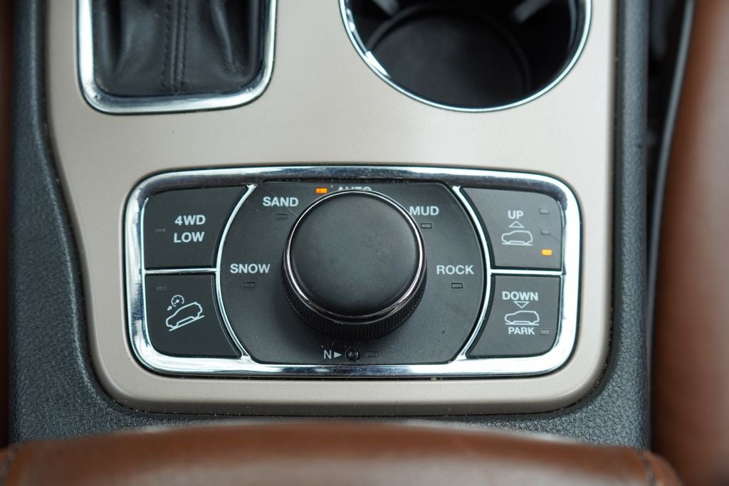 2016 Jeep Grand Cherokee Summit