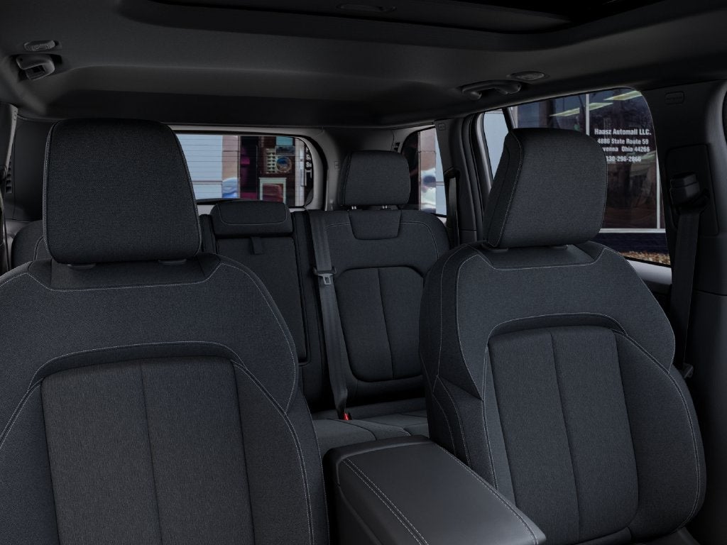2027 Jeep Grand Cherokee GRAND CHEROKEE LAREDO X 4X4