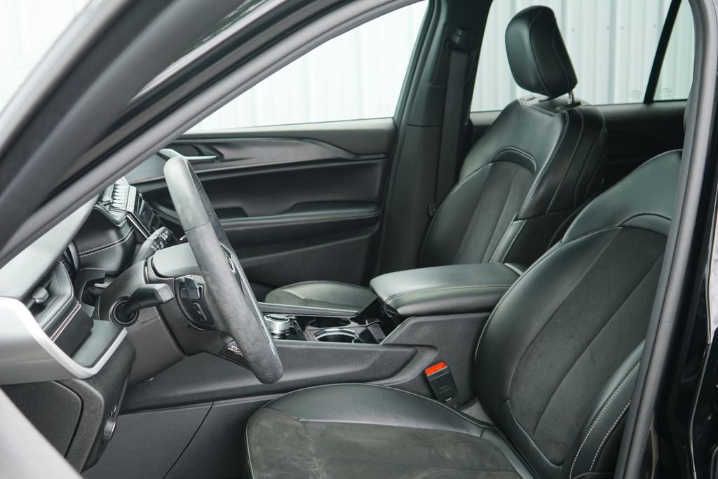 2023 Jeep Grand Cherokee Altitude 4x4