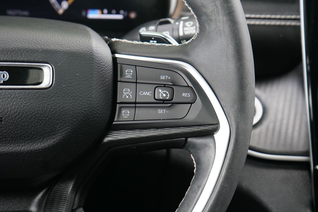 2023 Jeep Grand Cherokee Altitude 4x4