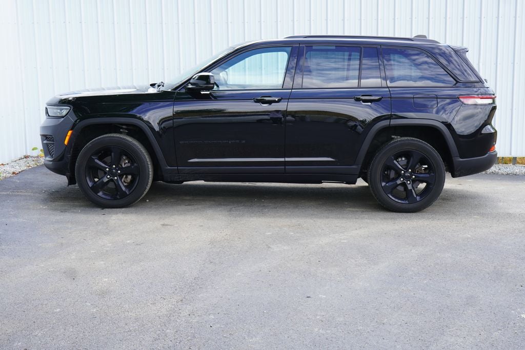 2023 Jeep Grand Cherokee Altitude 4x4