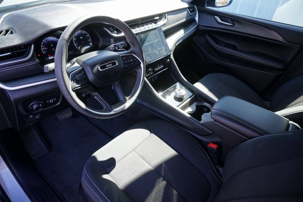 2024 Jeep Grand Cherokee Laredo 4x4