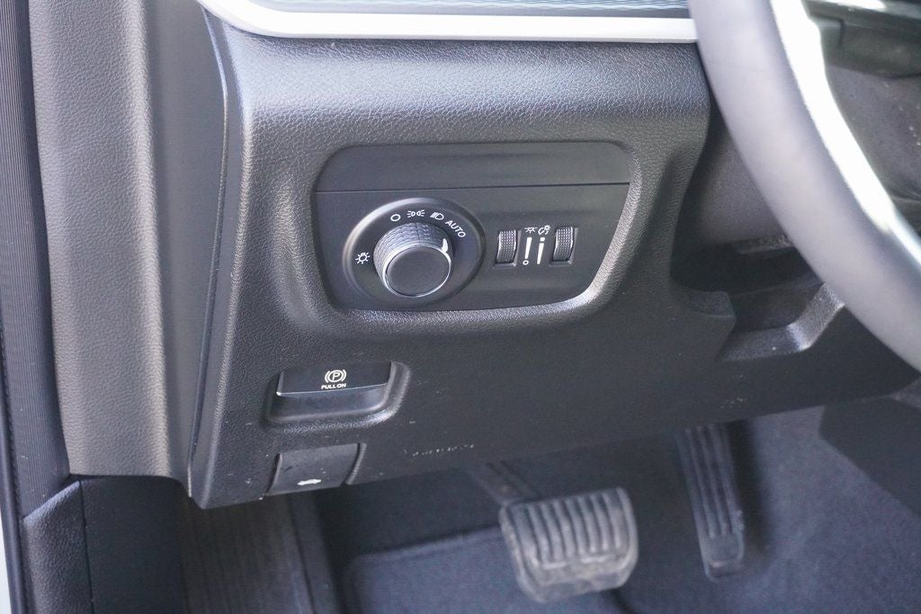 2024 Jeep Grand Cherokee Laredo 4x4