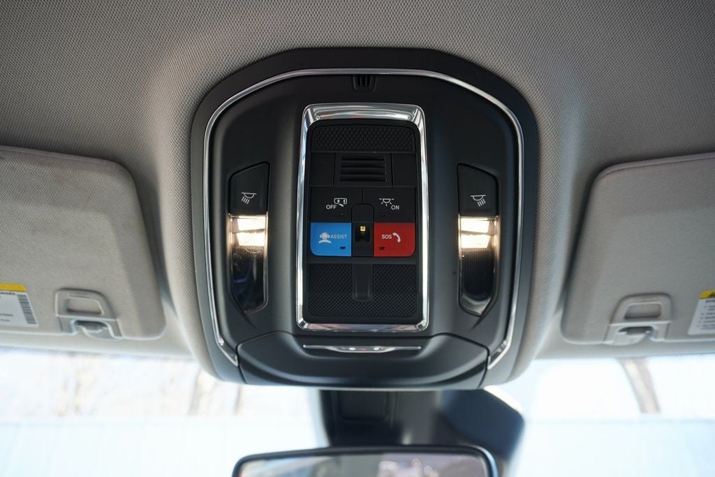 2024 Jeep Grand Cherokee Laredo 4x4