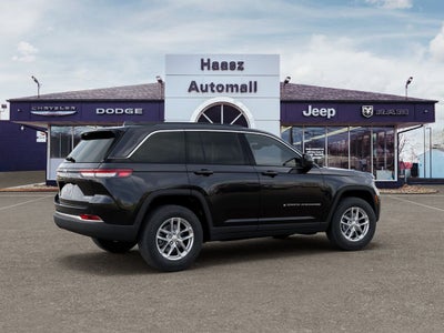 2026 Jeep Grand Cherokee GRAND CHEROKEE LAREDO X 4X4