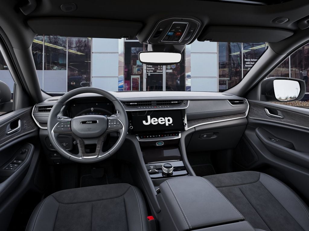 2026 Jeep Grand Cherokee GRAND CHEROKEE LAREDO ALTITUDE 4X4